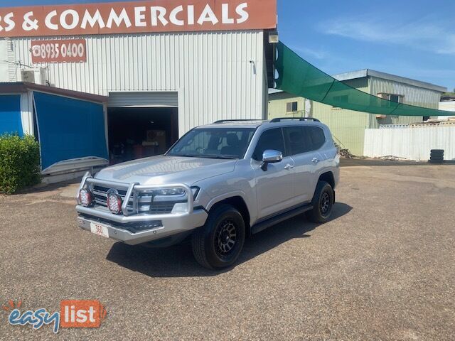 2024 Toyota Landcruiser Sahara 4x4 Wagon Silver, Automatic