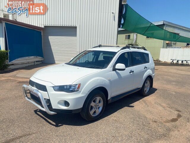 2011 Mitsubishi Outlander LS Wagon