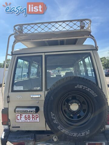 1997 Toyota Landcruiser Troopcarrier 11 Seater Wagon Manual