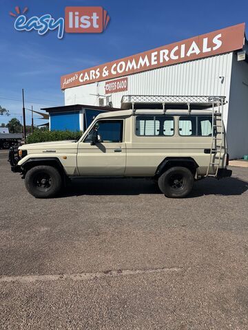1997 Toyota Landcruiser Troopcarrier 11 Seater Wagon Manual