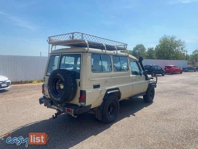 1997 Toyota Landcruiser Troopcarrier 11 Seater Wagon Manual