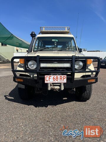 1997 Toyota Landcruiser Troopcarrier 11 Seater Wagon Manual