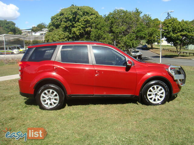 2016 Mahindra XUV500 W8 SUV Manual