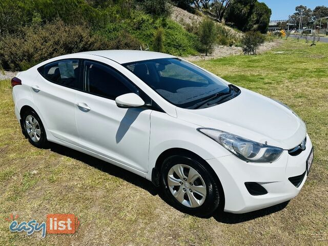 2011  HYUNDAI ELANTRA Active MD SEDAN