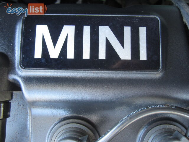 2006 MINI Hatch R50 COOPER Hatchback Manual