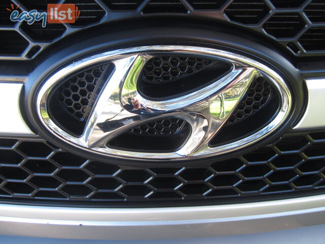 2014 Hyundai iLoad TQ2-V CREW CAB Van Automatic