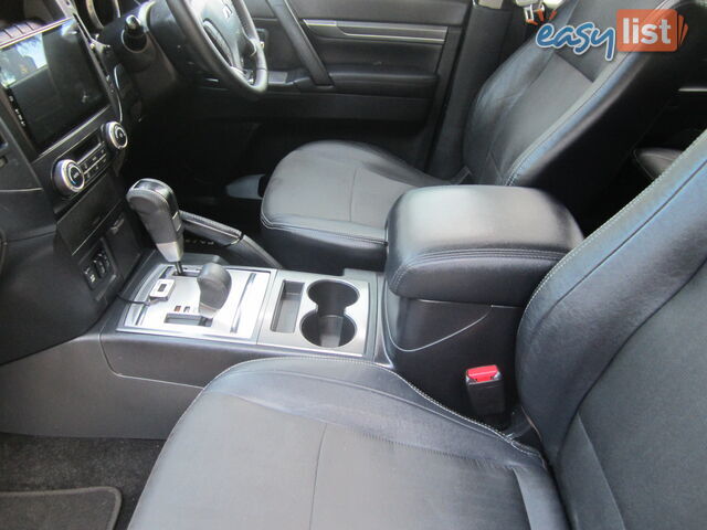 2010 Mitsubishi Pajero NT VRX Wagon Automatic