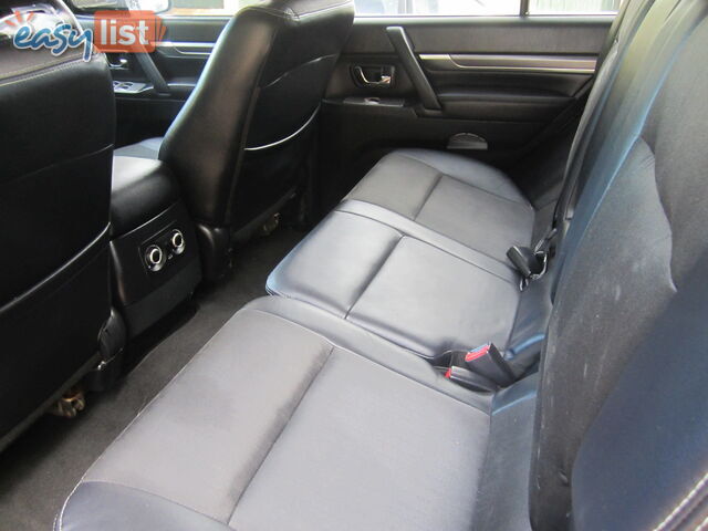 2010 Mitsubishi Pajero NT VRX Wagon Automatic