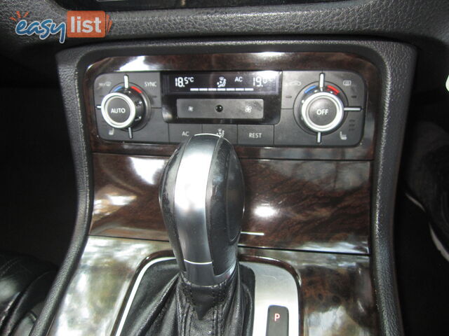 2011 Volkswagen Touareg 7P MY12 V6TDI Wagon Automatic