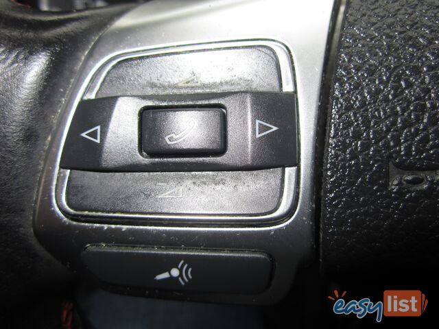 2010 Volkswagen Golf VI GTI Hatchback Manual