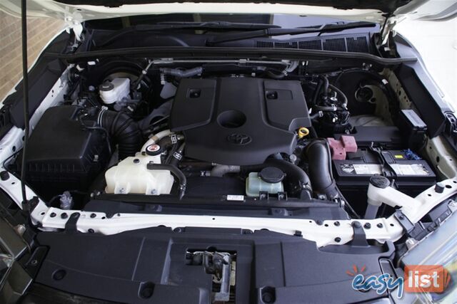 2020 TOYOTA HILUX SR DUAL CAB GUN126R CAB CHASSIS