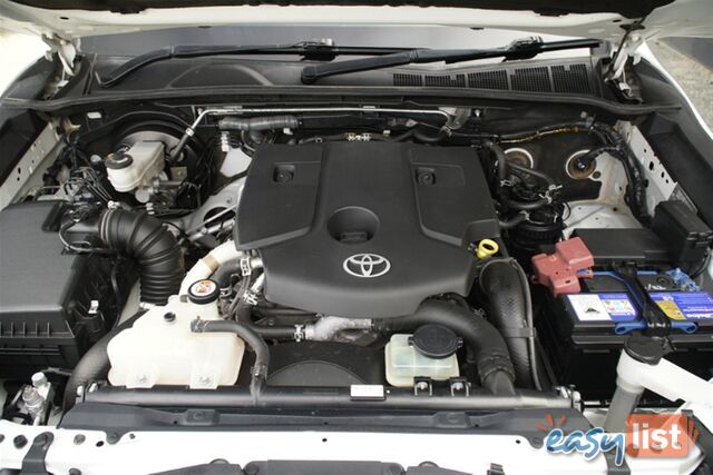 2017 TOYOTA HILUX SR DUAL CAB GUN126R CAB CHASSIS