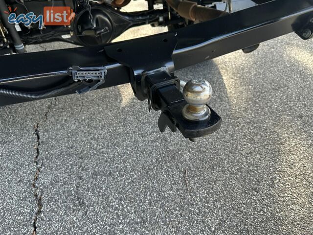 2020 TOYOTA HILUX SR DUAL CAB GUN126R CAB CHASSIS