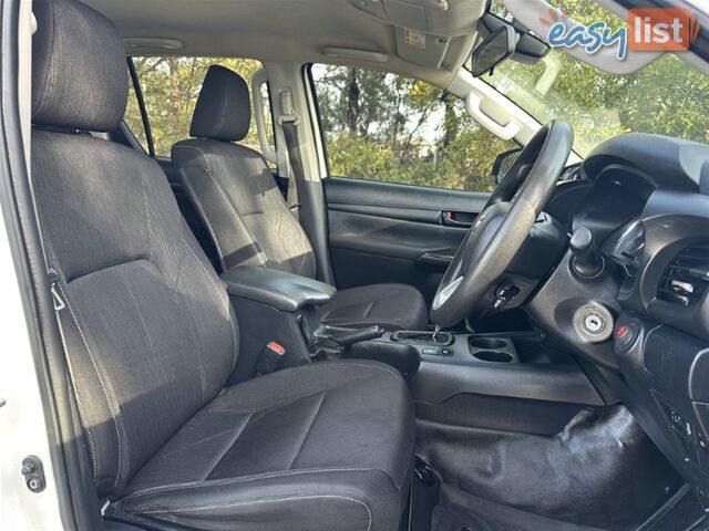 2020 TOYOTA HILUX SR DUAL CAB GUN126R CAB CHASSIS