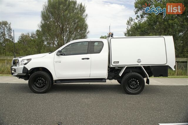 2019 TOYOTA HILUX SR EXTENDED CAB GUN126R CAB CHASSIS