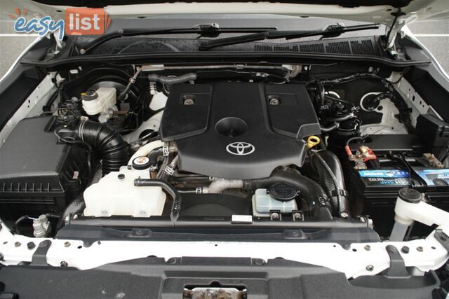 2020 TOYOTA HILUX SR DUAL CAB GUN126R CAB CHASSIS