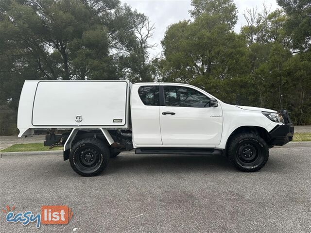 2019 TOYOTA HILUX SR EXTENDED CAB GUN126R CAB CHASSIS
