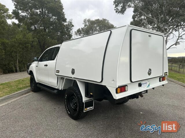 2019 TOYOTA HILUX SR EXTENDED CAB GUN126R CAB CHASSIS