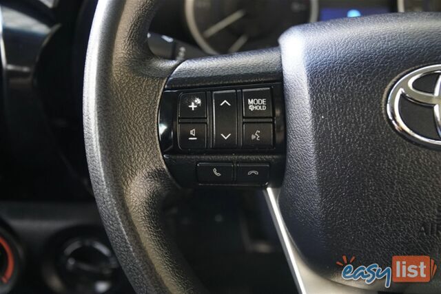 2015 TOYOTA HILUX SR DUAL CAB GUN126R CAB CHASSIS