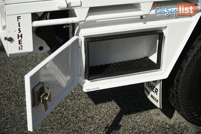 2015 TOYOTA HILUX SR DUAL CAB GUN126R CAB CHASSIS