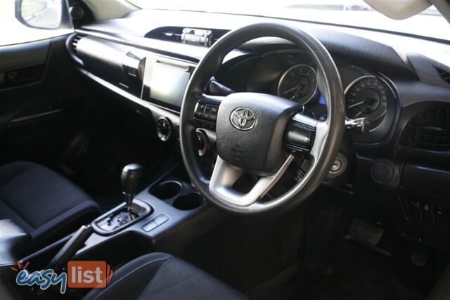 2015 TOYOTA HILUX SR DUAL CAB GUN126R CAB CHASSIS
