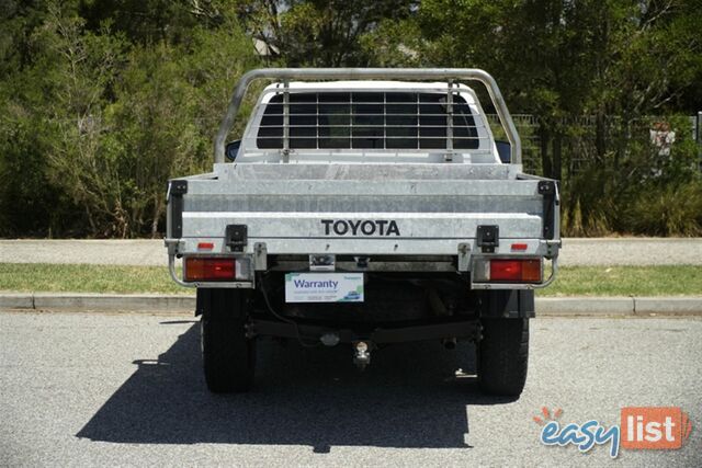 2017 TOYOTA HILUX SR DUAL CAB GUN126R CAB CHASSIS