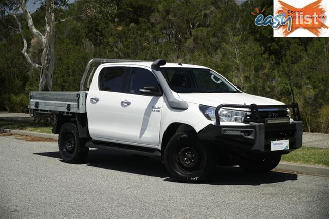 2017 TOYOTA HILUX SR DUAL CAB GUN126R CAB CHASSIS