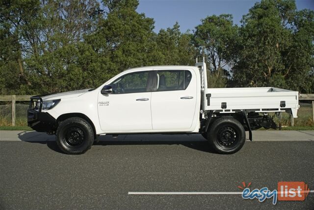 2017 TOYOTA HILUX SR DUAL CAB GUN126R CAB CHASSIS
