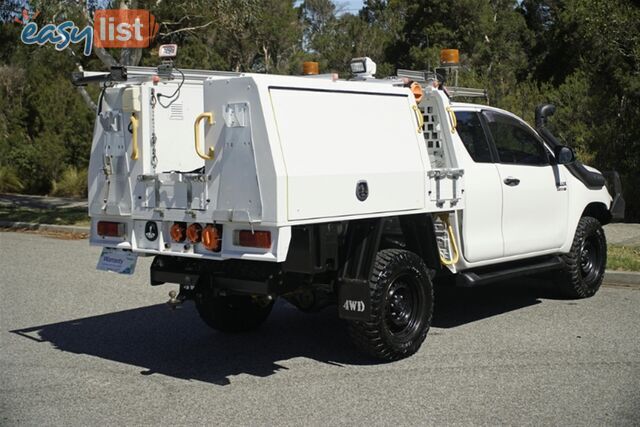 2018 TOYOTA HILUX SR EXTENDED CAB GUN126R CAB CHASSIS