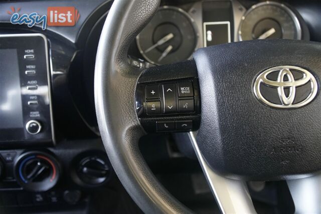 2021 TOYOTA HILUX SR DUAL CAB GUN126R CAB CHASSIS