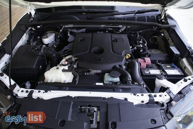 2021 TOYOTA HILUX SR DUAL CAB GUN126R CAB CHASSIS