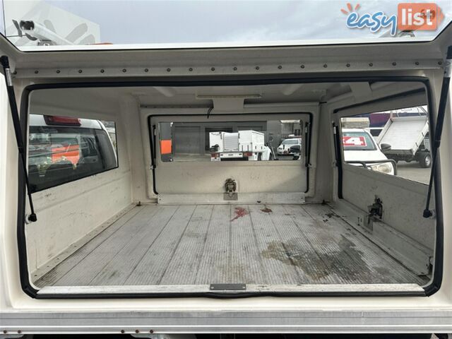 2015 ISUZU D-MAX SX DUAL CAB MY15 CAB CHASSIS