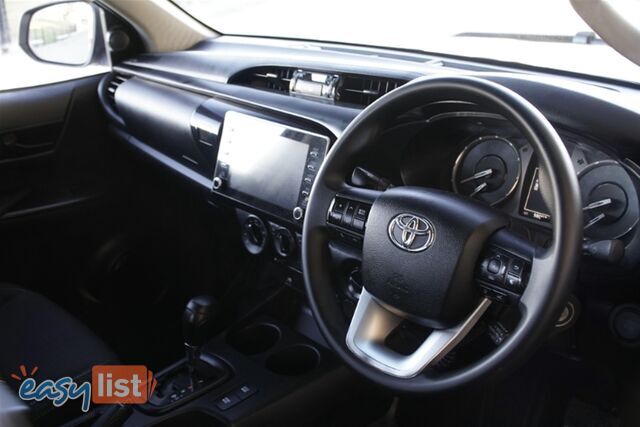 2018 TOYOTA HILUX SR DUAL CAB GUN126R CAB CHASSIS