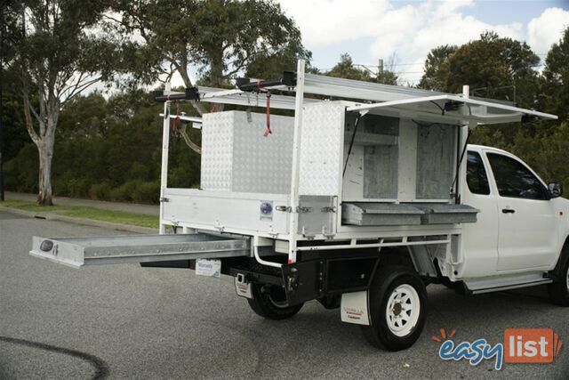 2011 TOYOTA HILUX SR EXTENDED CAB KUN26R MY10 CAB CHASSIS