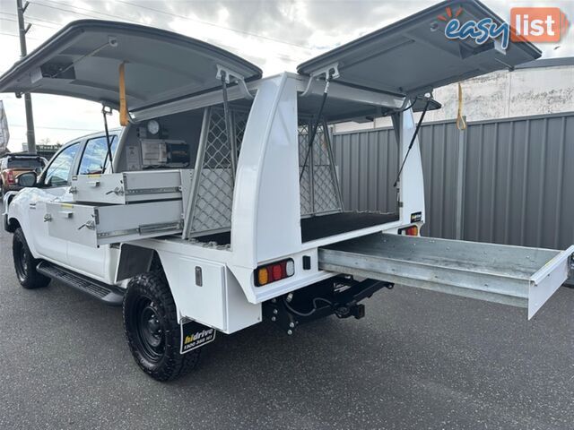 2017 TOYOTA HILUX SR DUAL CAB GUN126R CAB CHASSIS
