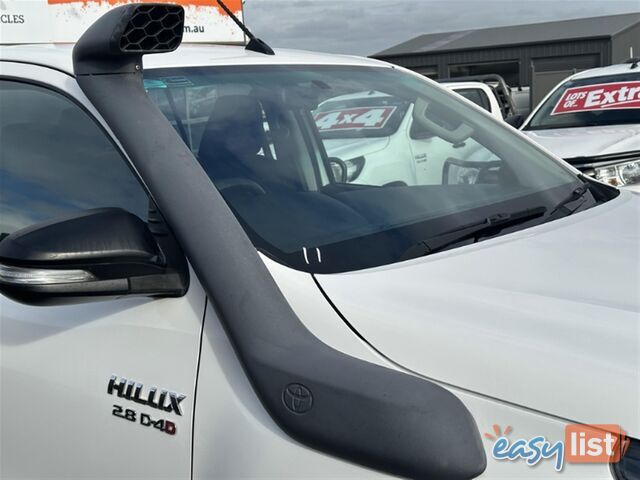 2017 TOYOTA HILUX SR DUAL CAB GUN126R CAB CHASSIS