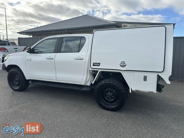 2017 TOYOTA HILUX SR DUAL CAB GUN126R CAB CHASSIS