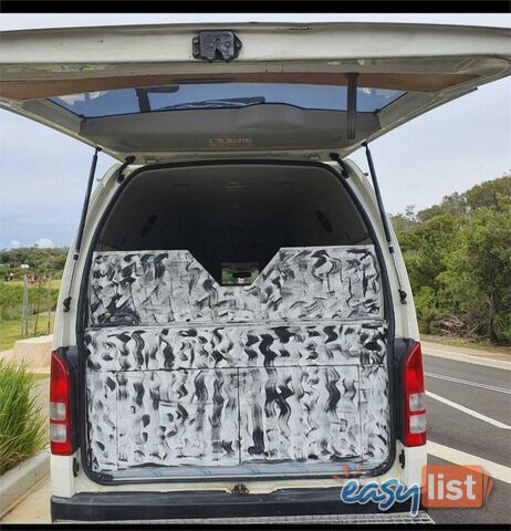 2009 TOYOTA HIACE COMMUTER TRH223R MY07 UPGRADE PEOPLE MOVER, 3 DOORS, 14 SEATS