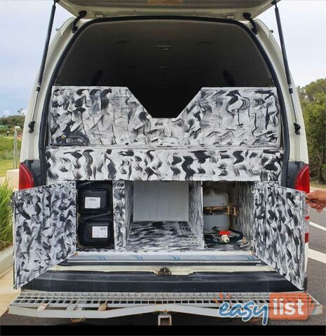 2009 TOYOTA HIACE COMMUTER TRH223R MY07 UPGRADE PEOPLE MOVER, 3 DOORS, 14 SEATS