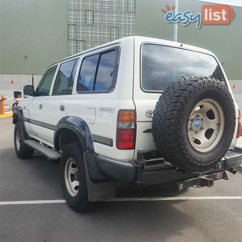 1994 TOYOTA LANDCRUISER GXL (4X4)  SUV, 4 DOORS, 8 SEATS