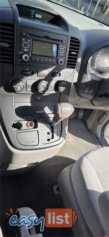 2010 KIA CARNIVAL S VQ MY11 WAGON, 4 DOORS, 8 SEATS
