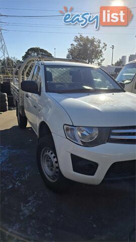 2014 MITSUBISHI TRITON GLX MN MY15 UTE TRAY, 2 DOORS, 3 SEATS