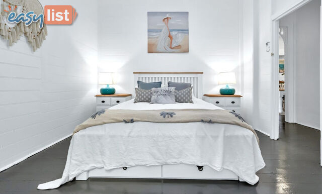 REMOVAL HOME - HAMPTON