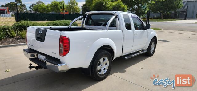 2013 Nissan Navara D40 KING CAB ST-X 4X4 Ute Manual