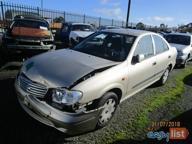 gold nissan pulsar