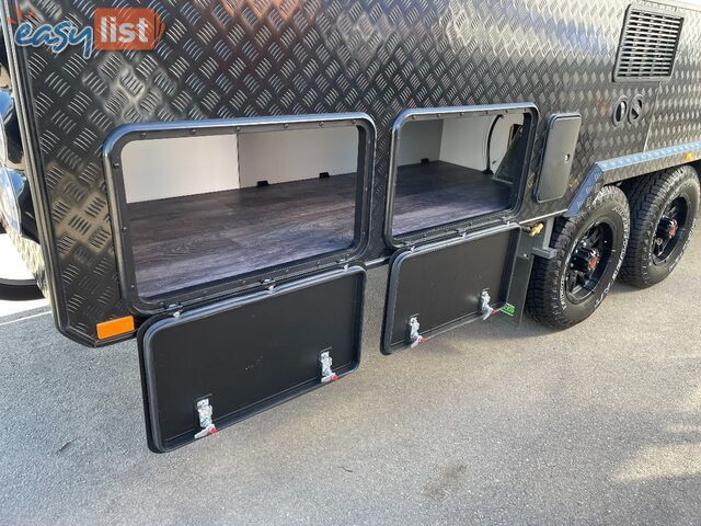 On The Move Caravans Traxx Series 3 Off Road Family Straight Bunk 19'