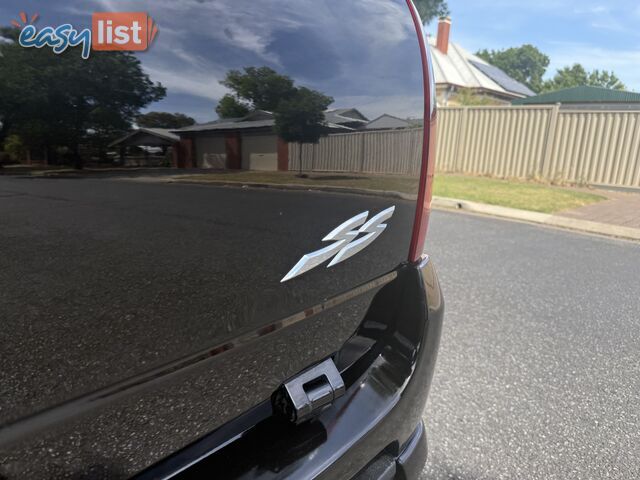 2006 Holden Crewman VZ MY06 SS THUNDER Ute Automatic