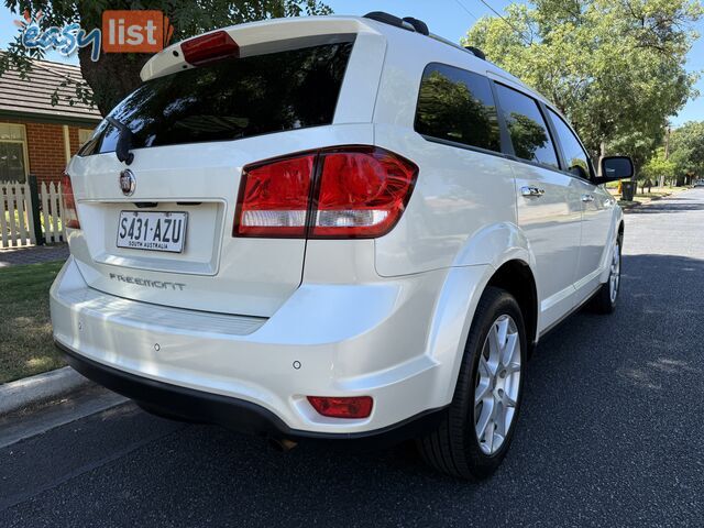 2013 Fiat Freemont JF LOUNGE Wagon Automatic