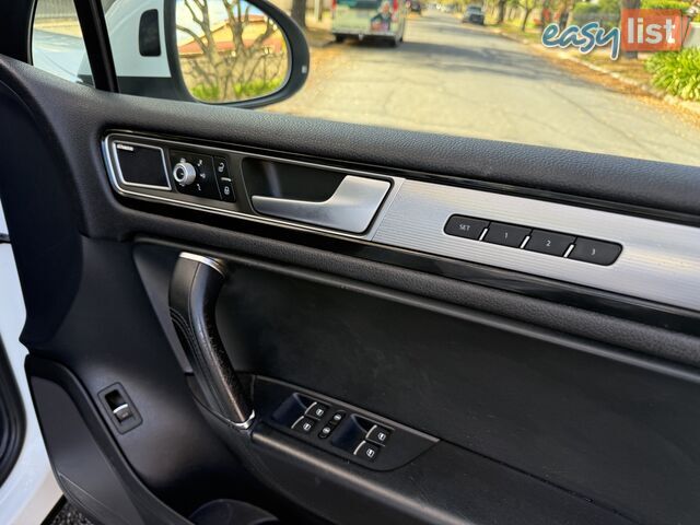 2015 Volkswagen Touareg 7P MY14.5 V8 TDI R-LINE Wagon Automatic