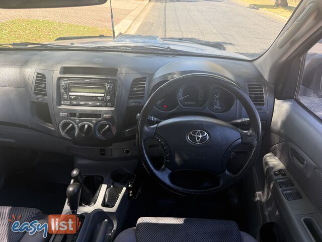 2011 Toyota Hilux KUN26R MY11 UPGRADE SR (4x4) Ute Automatic